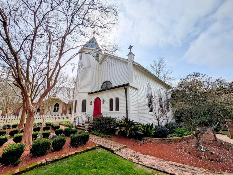Christ Episcopal Church and Chapel